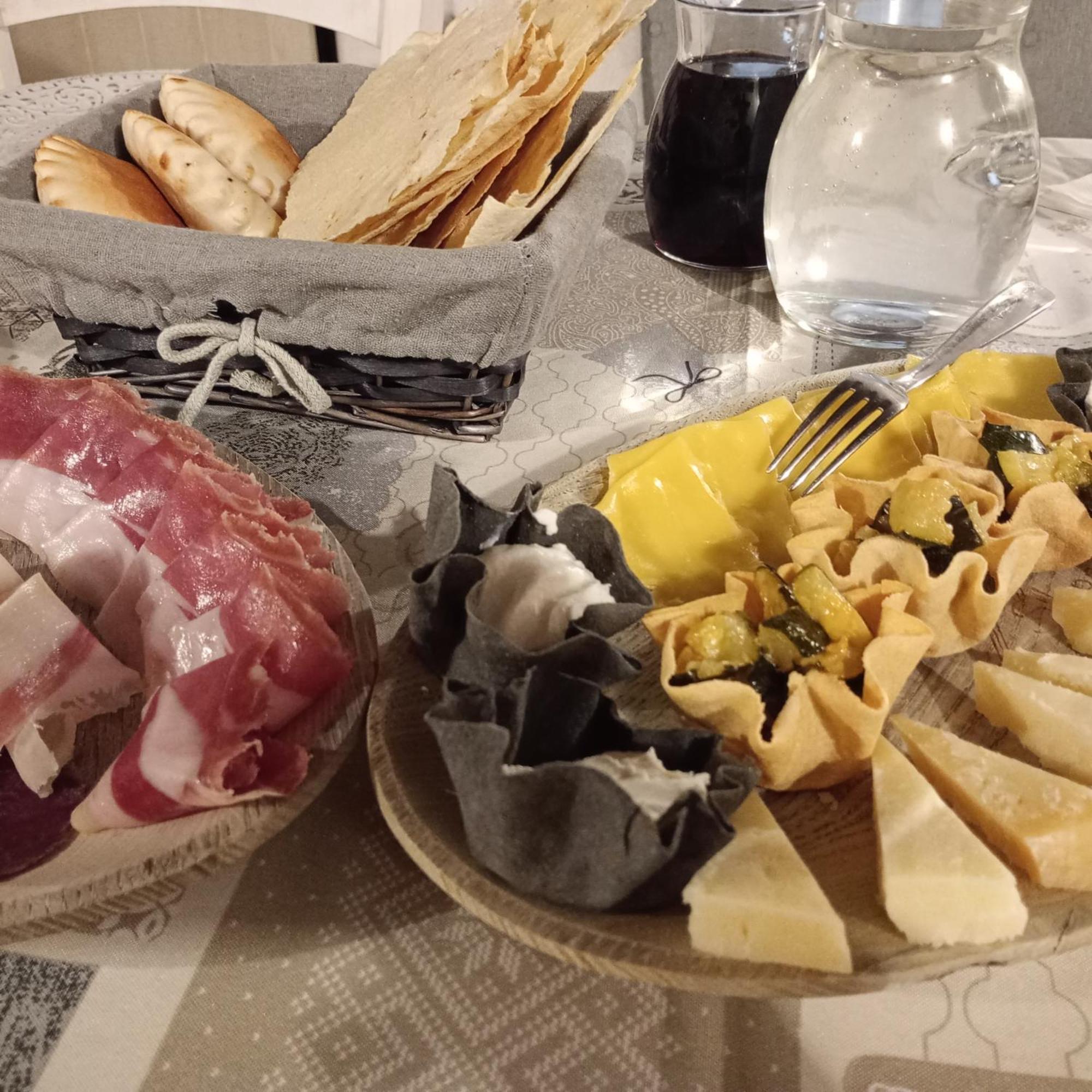 B&B E Home Restaurant S'Ispera Monolocale Uso Esclusivo Fonni Kültér fotó